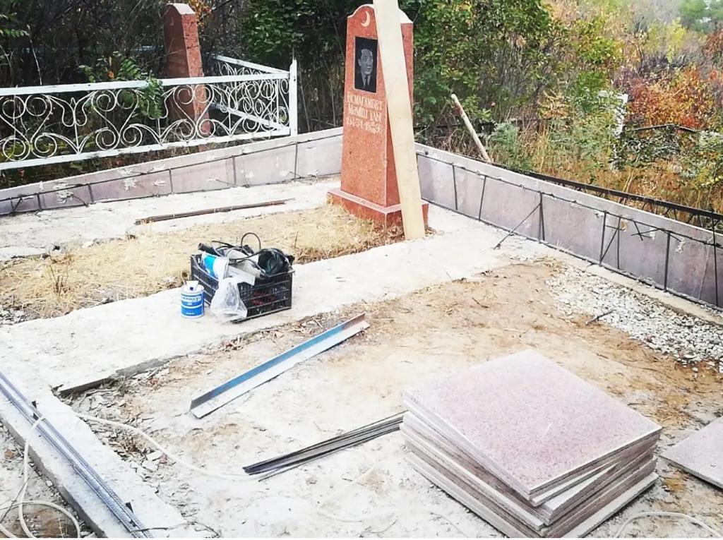 Реставрация могилы на кладбище в Алматы