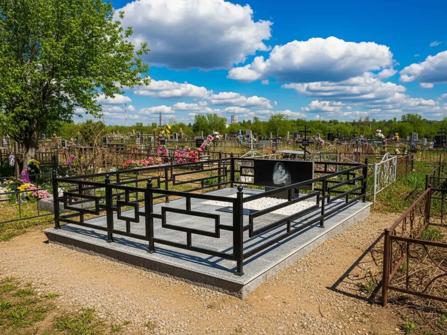 Гранитные памятники на могилу в Алматы — идеальное сочетание качества и эстетики.