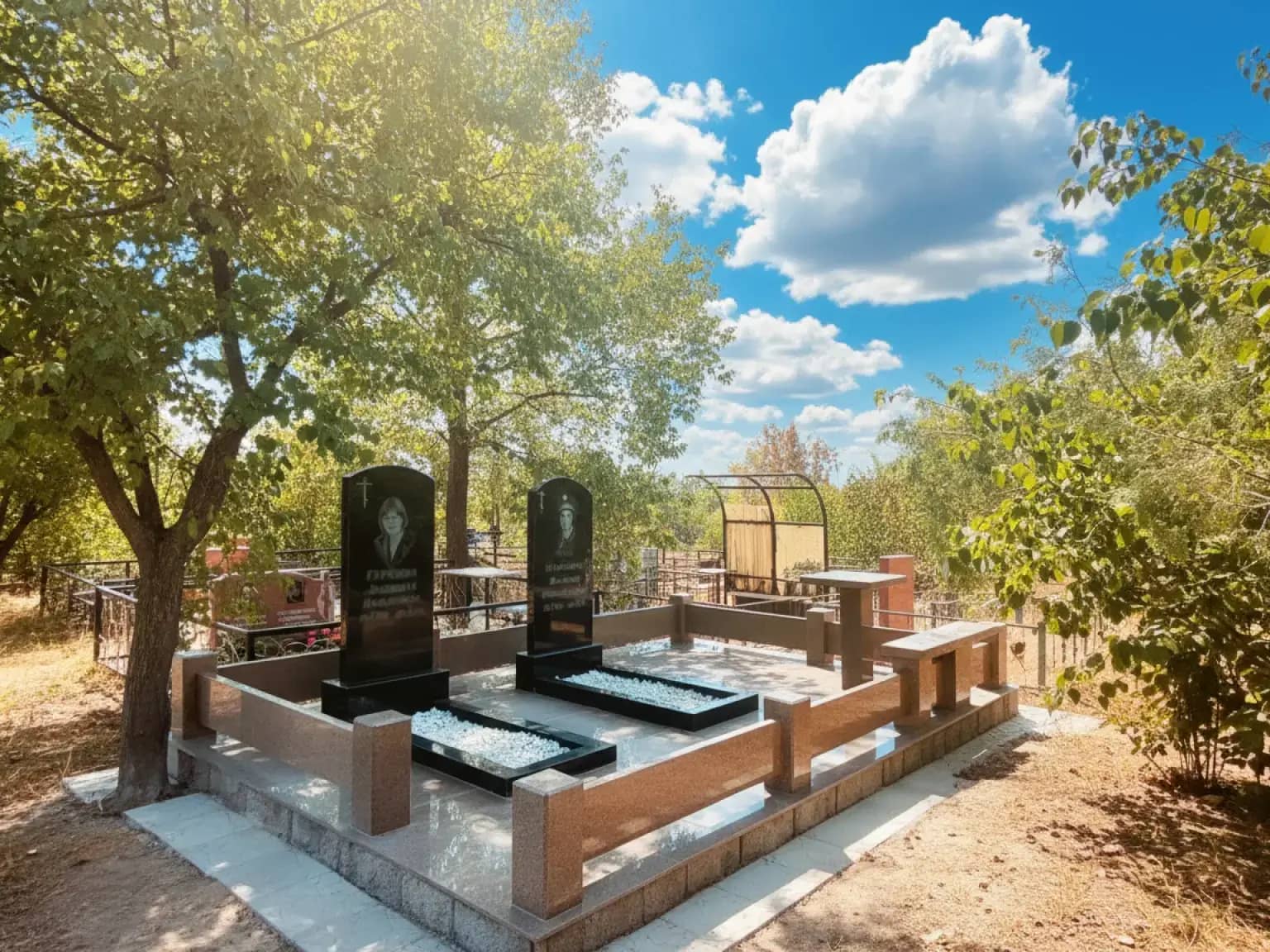 Памятники на могилу из гранита насыщенных оттенков в Аркалыке: эффектный внешний вид и устойчивость.