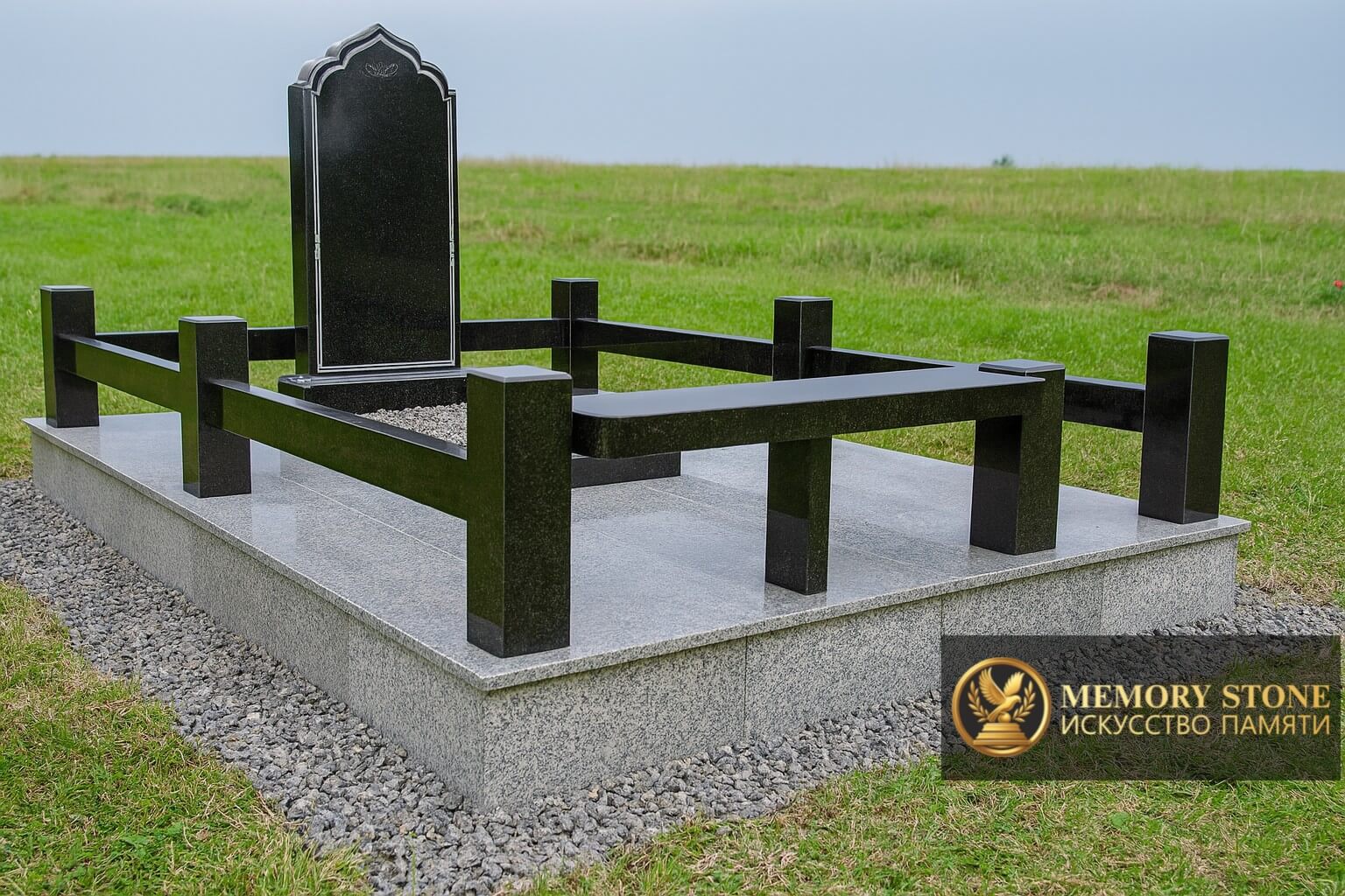 Гранитная ограда на могилу мусульман в Алматы