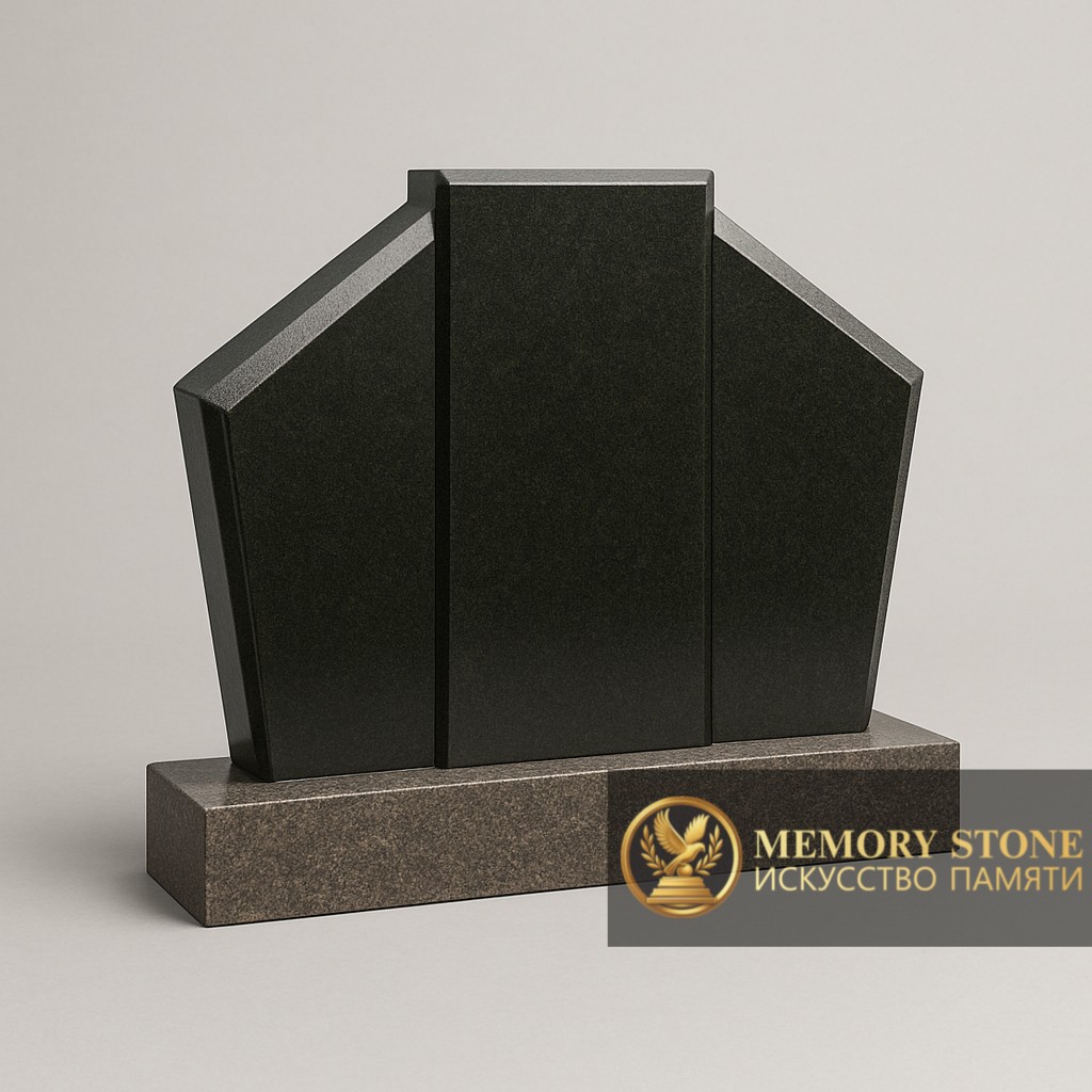 черное сборное надгробие из нескольких вертикальных элементов разной высоты